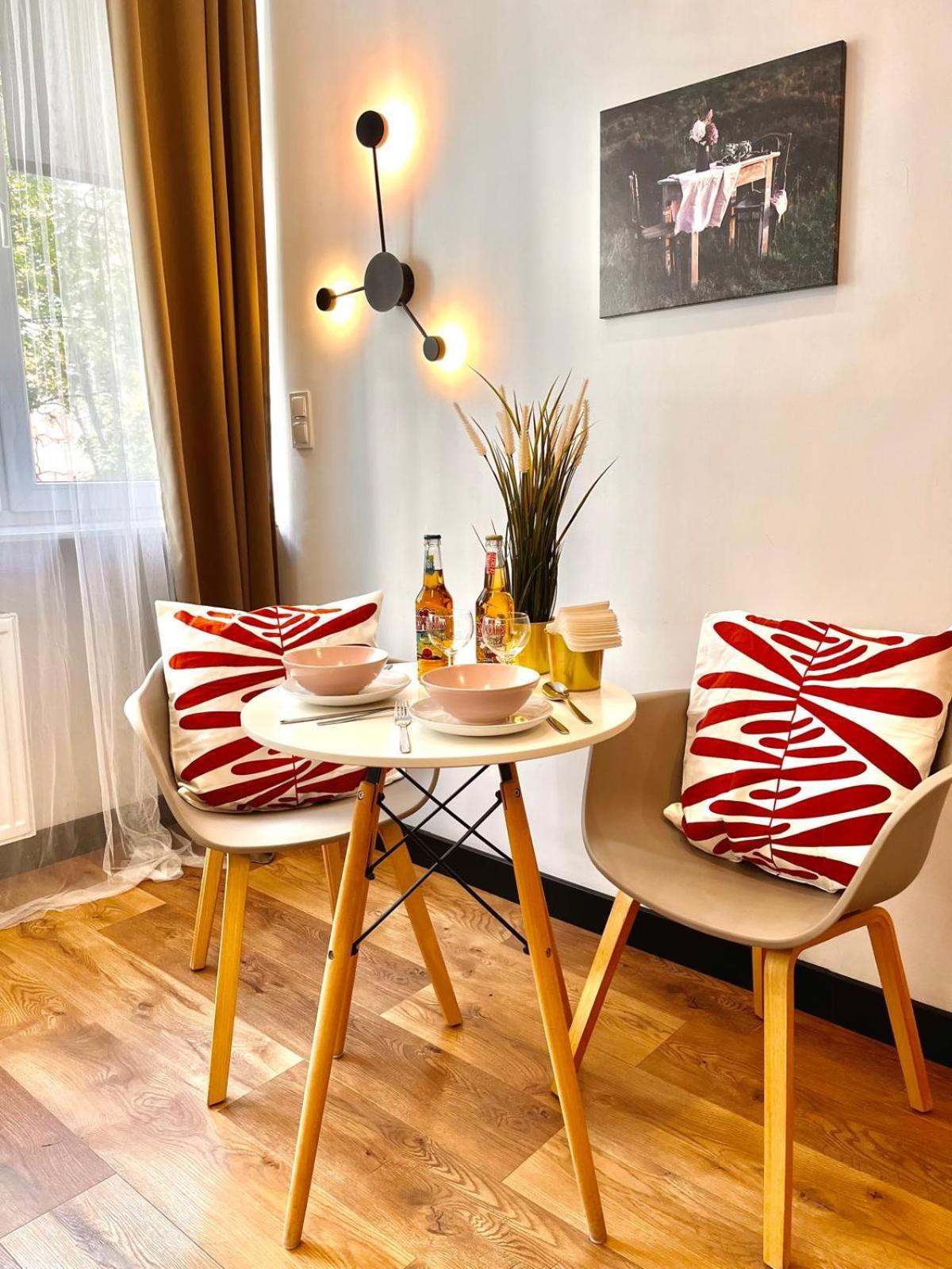 Leilighet Super 1 Bed In Center Warszawa